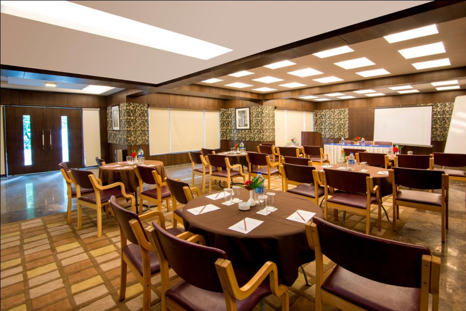 Vikram Vintage Inn Nainital Ngoại thất bức ảnh