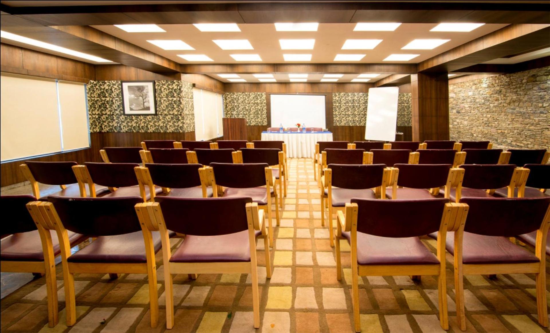 Vikram Vintage Inn Nainital Ngoại thất bức ảnh