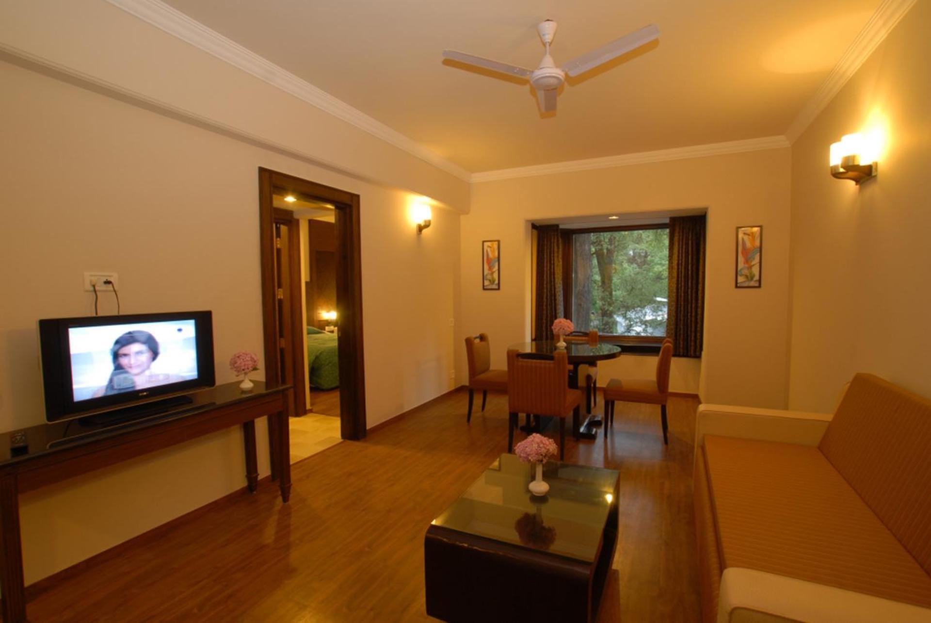Vikram Vintage Inn Nainital Ngoại thất bức ảnh